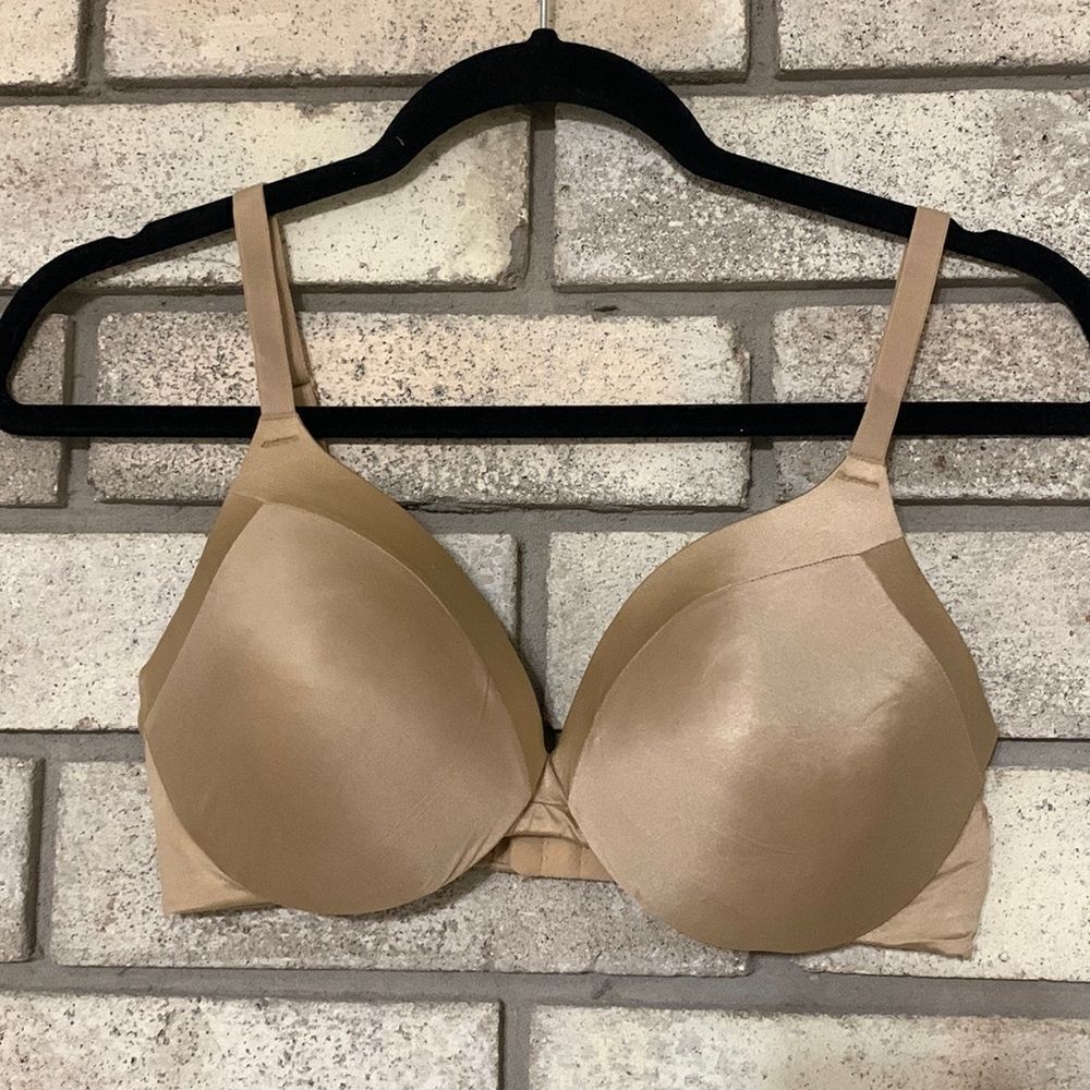 3for$20 bra has underwire 34C